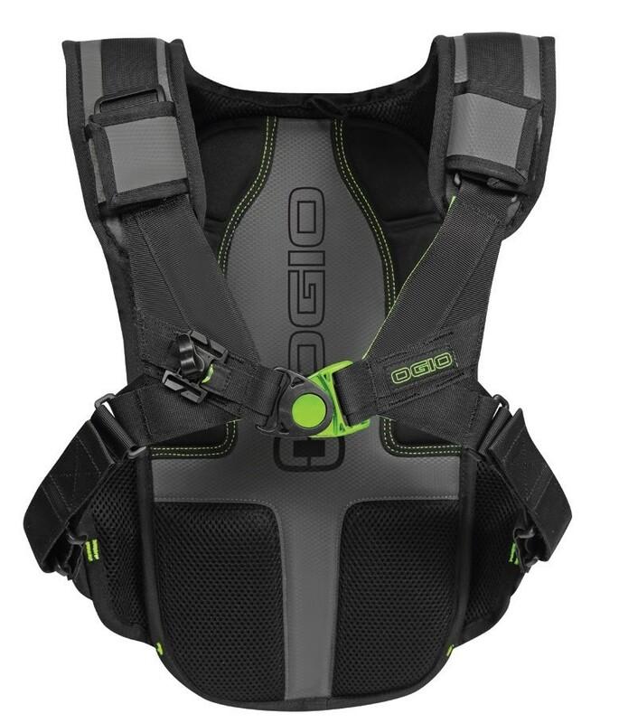 OGIO Atlas Rucksack mit Trinkfunktion 3L