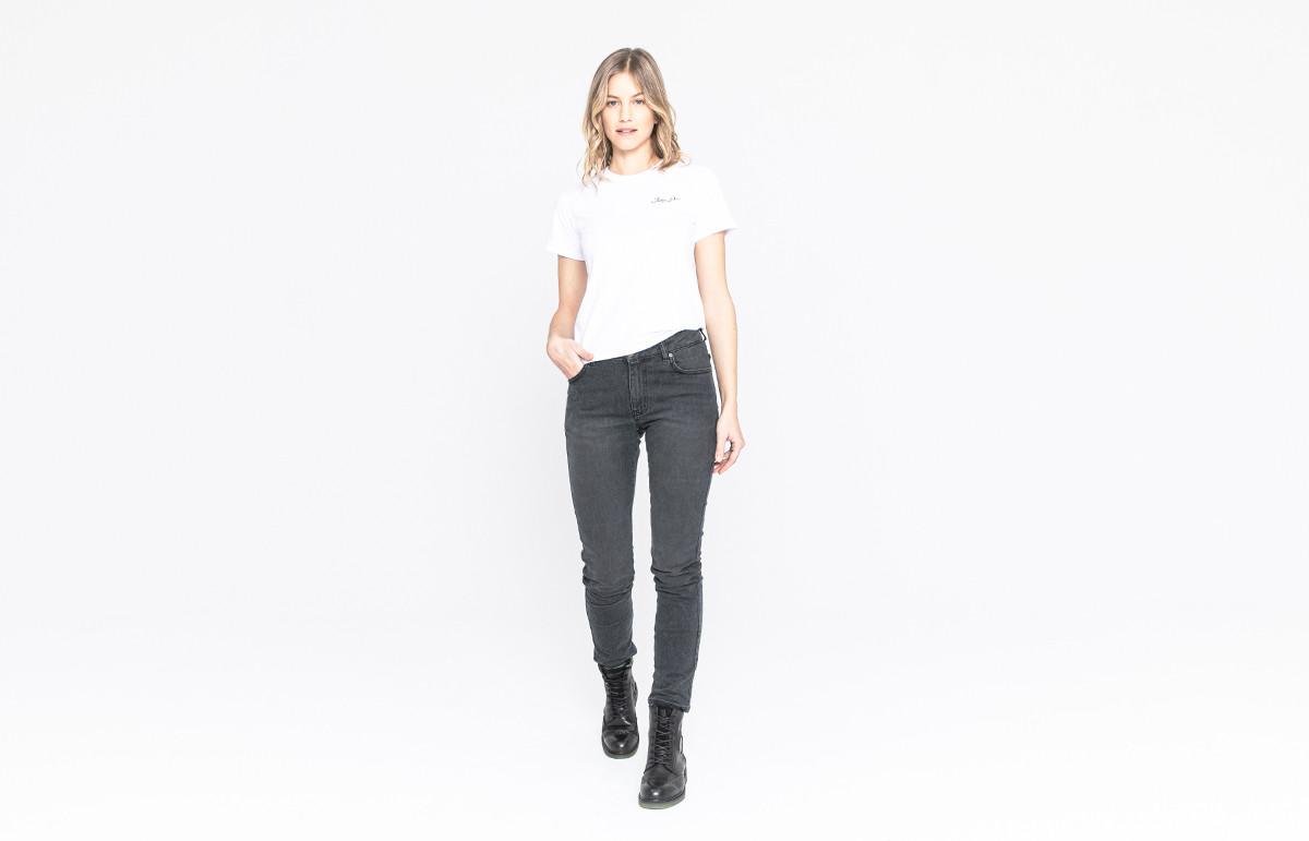 John Doe Jane High Mono