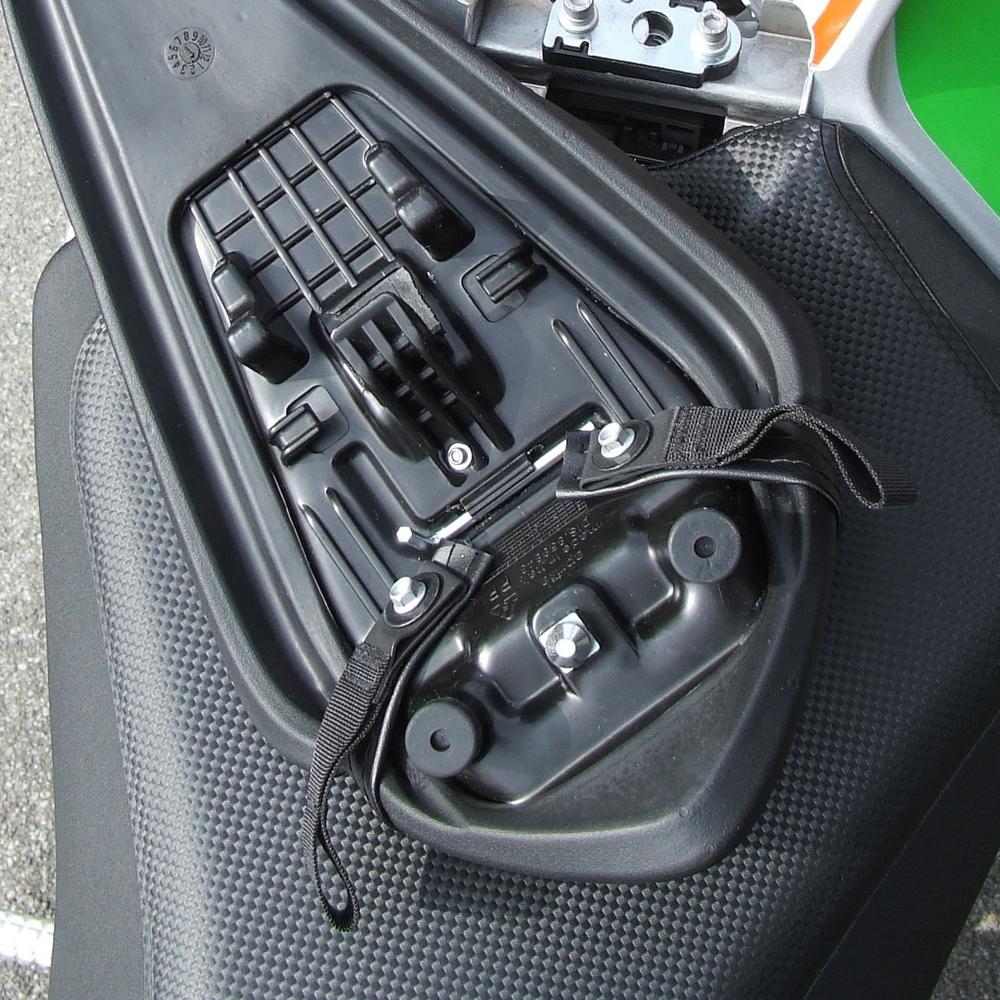 Kriega US-Drypack Montage Kit für Aprilia Tuono Factory