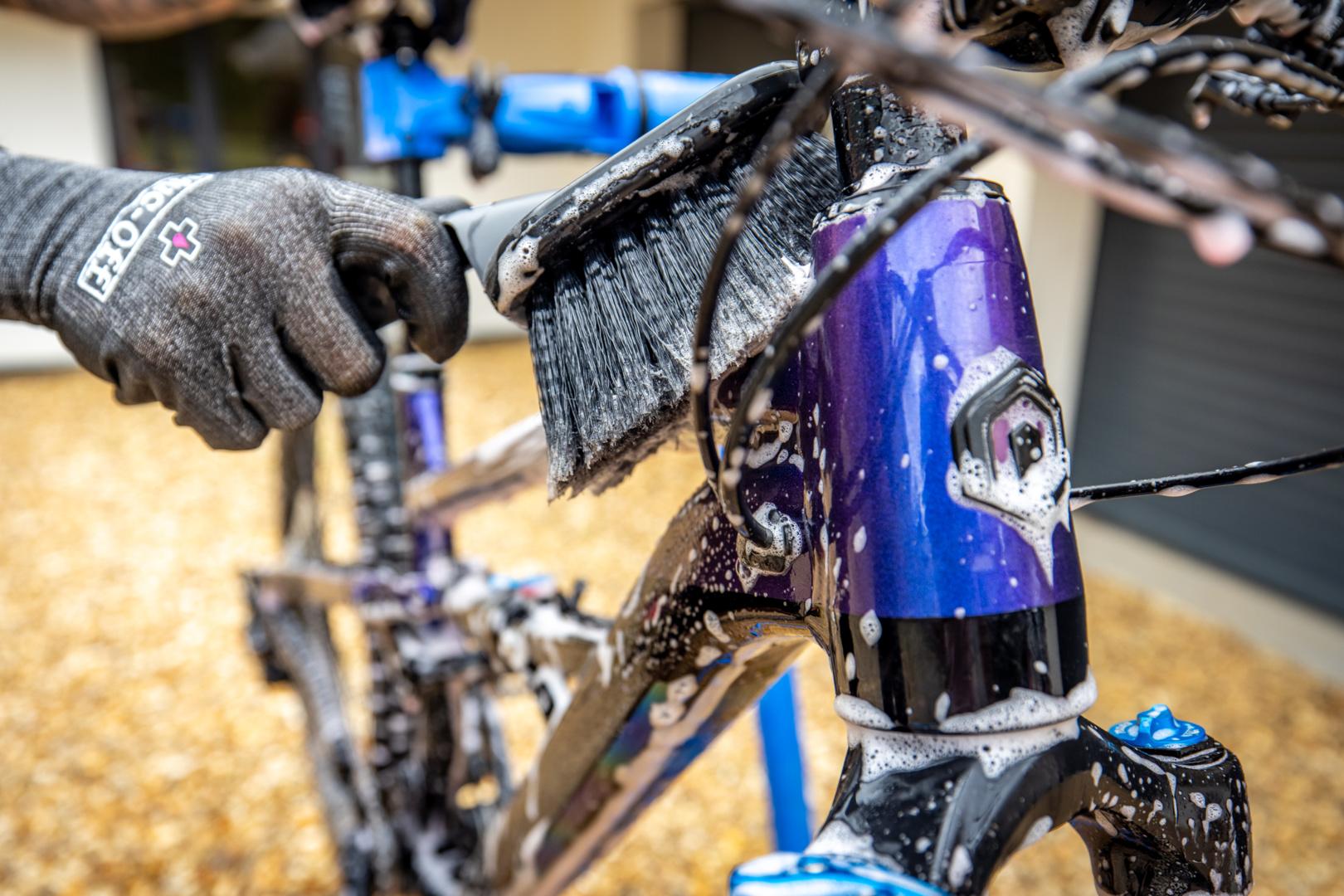 MUC-OFF Soft Washing Brush Uni