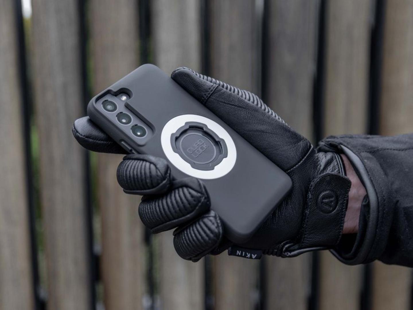 MAG Case - Samsung Galaxy S22+