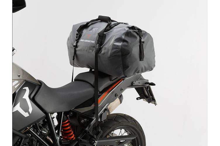 SW Mototech Hecktasche Drybag 600 Neon - 2