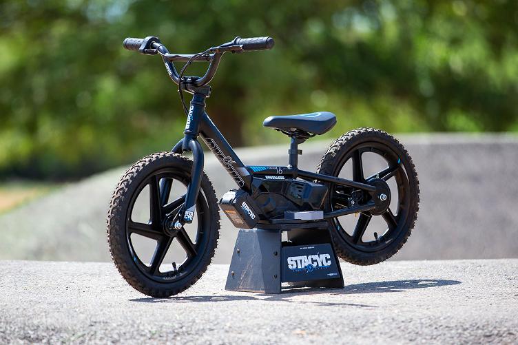 STACYC Kinder Elektro Laufrad 16eDrive Brushless