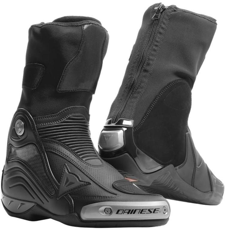 Dainese Axial D1 Motorradstiefel Perforiert